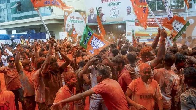 राज्यपाल ने की विधानसभा भंग